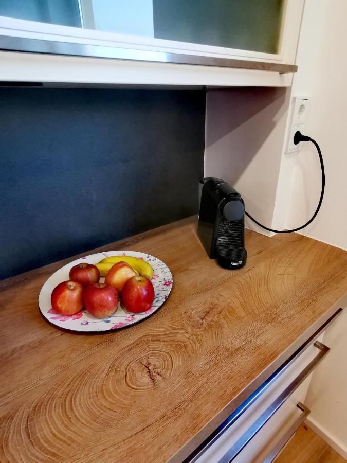 Zentrumsnahe Privatunterkunft フライシュタット エクステリア 写真
